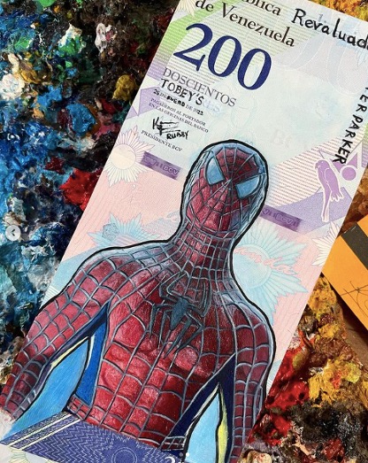 Spiderman, de Karina Freites, también conocida como La Chama Que Pinta Billetes