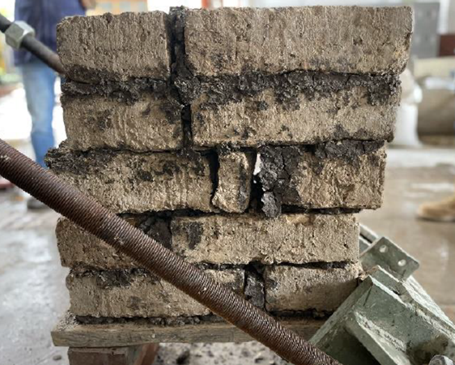  Failure of masonry wallette under the diagonal tension test