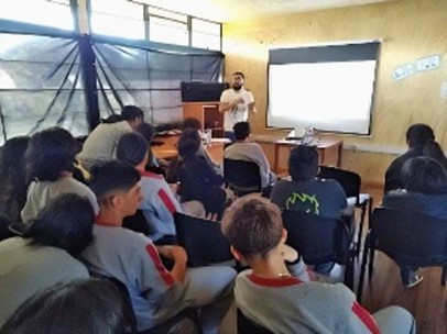 
Taller en escuela Huiscapi
