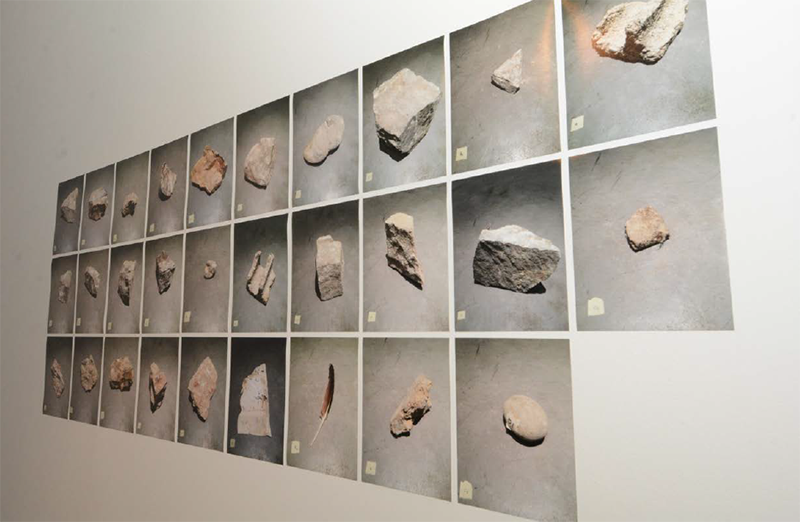 
Giancarlo Scaglia, Catálogo de piedras, 2015. Sala Luis Miró Quesada Garland (24 abril 2015).
